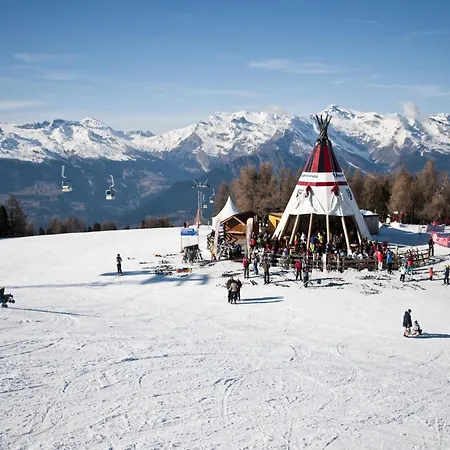 Apartman In Near Gondola &